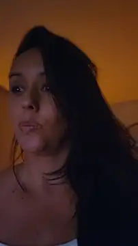 Snapshot of SaharaGarcia__ chatting on June 25, 5:23 am SaharaGarcia online show from June 25, 5:23 am