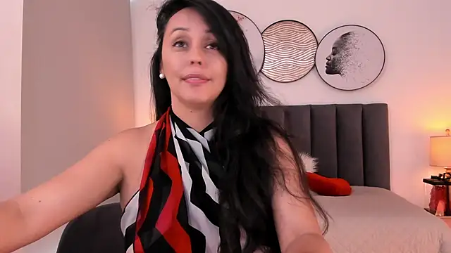 Snapshot of SaharaGarcia__ chatting on June 9, 6:20 pm SaharaGarcia online show from June 9, 6:20 pm