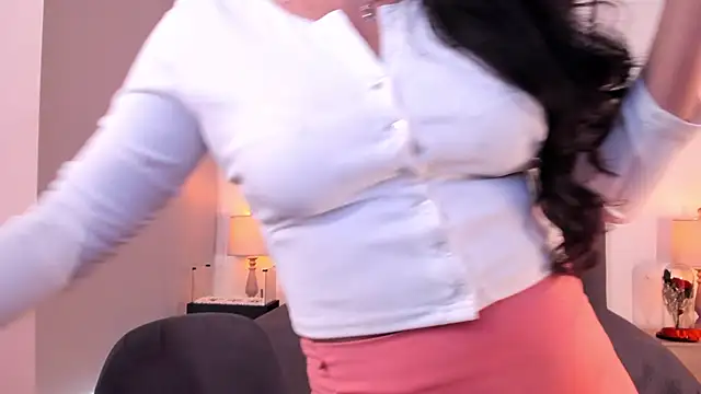 SaharaGarcia   online show from March 6, 7:20 pm