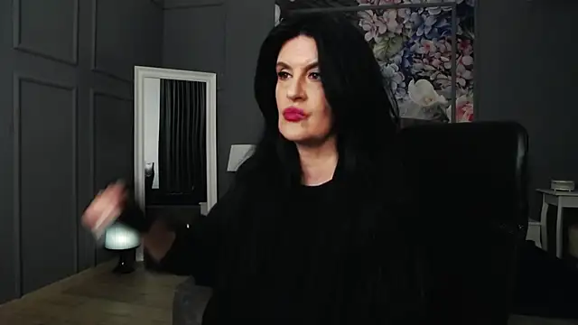 Snapshot of DomMelissaW chatting on March 12, 2:30 am DomMelissaW online show from March 12, 2:30 am