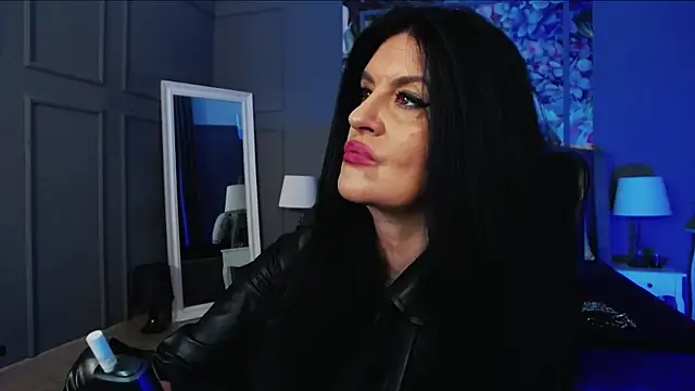 DomMelissaW online show from February 14, 10:21 pm