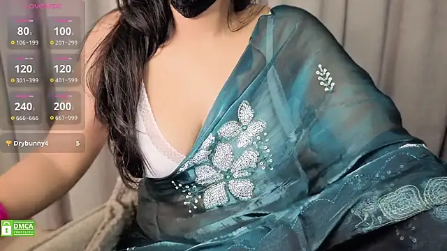 Snapshot of LushRitu chatting on February 3, 8:25 pm LushRitu online show from February 3, 8:25 pm