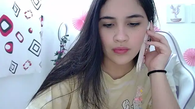 InocentHeaven1 online show from December 22, 1:55 pm