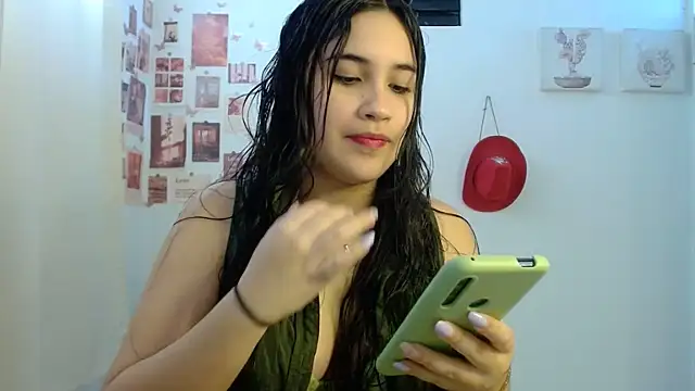 InocentHeaven1 online show from May 15, 12:47 pm