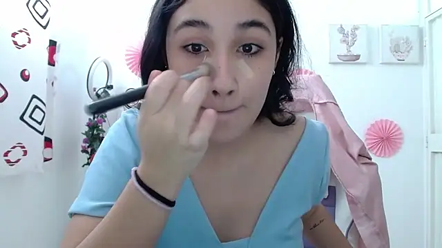 Snapshot of InocentHeaven1 chatting on November 1, 1:05 pm InocentHeaven1 online show from November 1, 1:05 pm