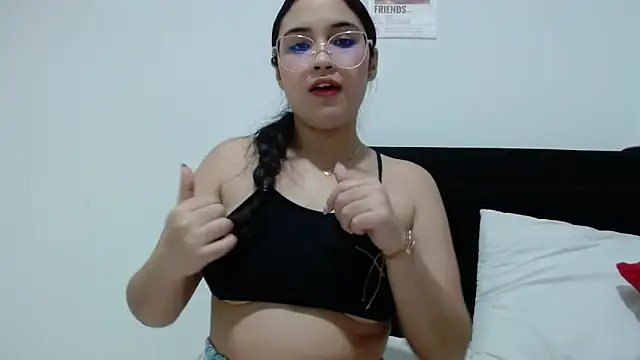 InocentHeaven1 online show from April 22, 12:39 am