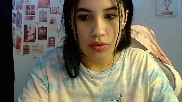 InocentHeaven1 online show from March 28, 1:12 pm