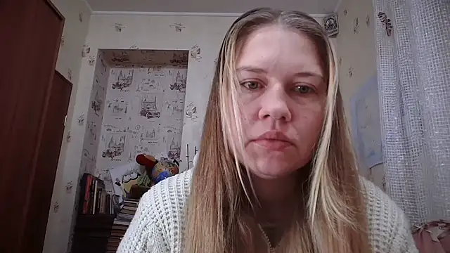 Snapshot of dream_alexa chatting on October 26, 2:23 am dream alexa online show from October 26, 2:23 am