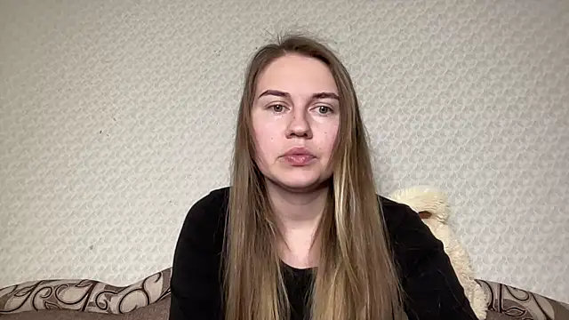 Snapshot of dream_alexa chatting on March 19, 11:39 am dream alexa online show from March 19, 11:39 am