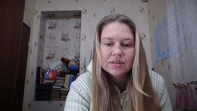 Snapshot of dream_alexa chatting on November 21, 2:21 am dream alexa online show from November 21, 2:21 am