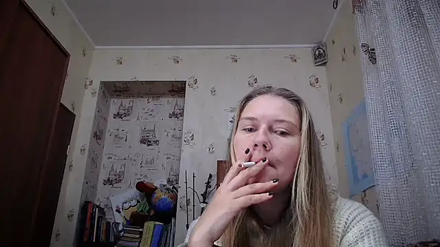 Snapshot of dream_alexa chatting on October 25, 2:00 am dream alexa online show from October 25, 2:00 am