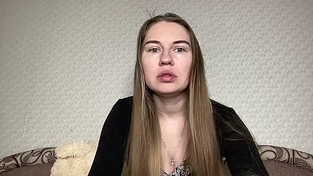 Snapshot of dream_alexa chatting on March 18, 3:45 am dream alexa online show from March 18, 3:45 am
