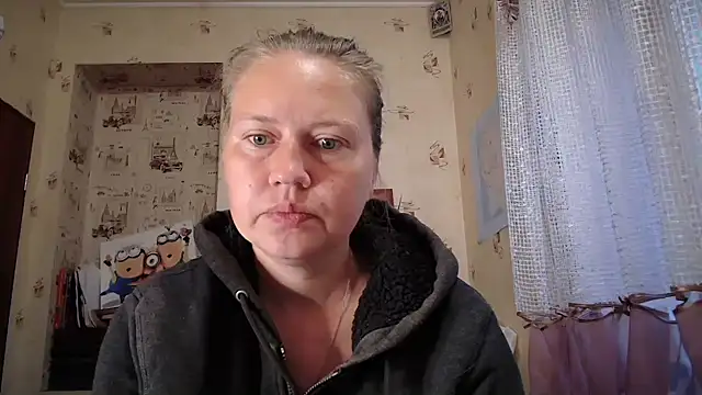 Snapshot of dream_alexa chatting on June 15, 1:50 am dream alexa online show from June 15, 1:50 am