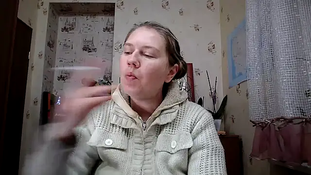 Snapshot of dream_alexa chatting on November 11, 3:34 am dream alexa online show from November 11, 3:34 am