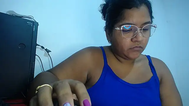 victoris online show from April 29, 10:05 pm