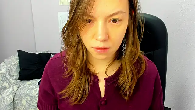 Persephoni online show from April 18, 10:50 am