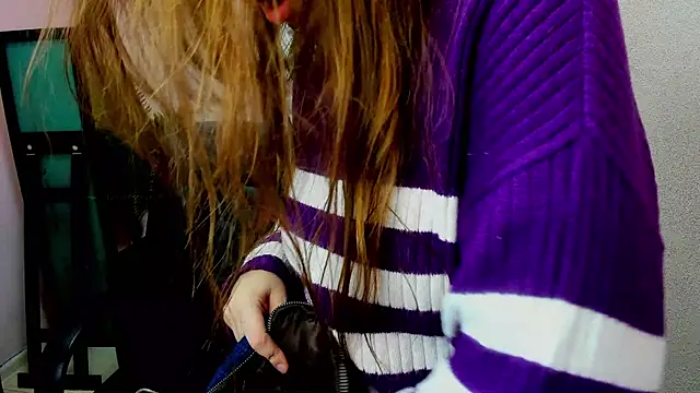 Persephoni online show from March 16, 6:09 am