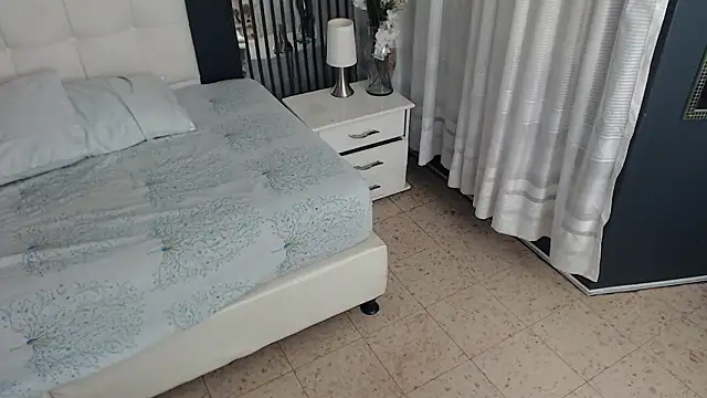 LiaVillalobos online show from February 13, 12:49 pm