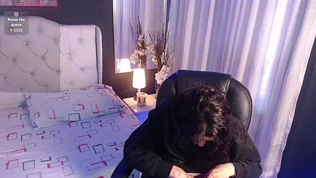 LiaVillalobos online show from November 10, 12:54 pm