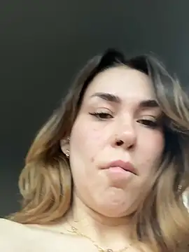 LeaGambit   online show from February 23, 4:29 pm