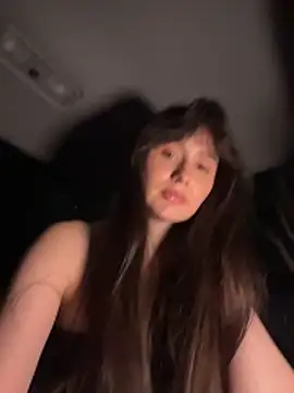 itssophiie online show from December 16, 4:11 pm