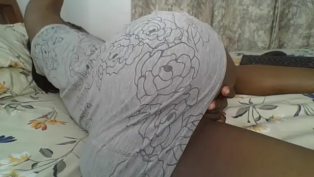 sweet sassy  online show from October 19, 4:26 am