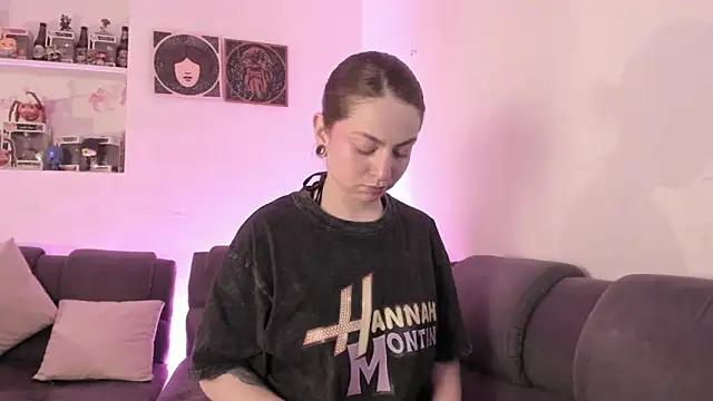 Agathaks online show from April 2, 12:07 am