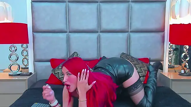 AllissaBrowm online show from January 13, 4:44 pm