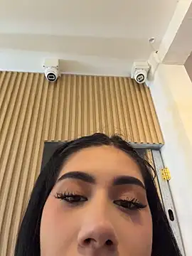 clarachanelricek online show from April 8, 8:21 pm