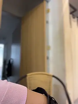 clarachanelricek online show from February 19, 8:28 pm