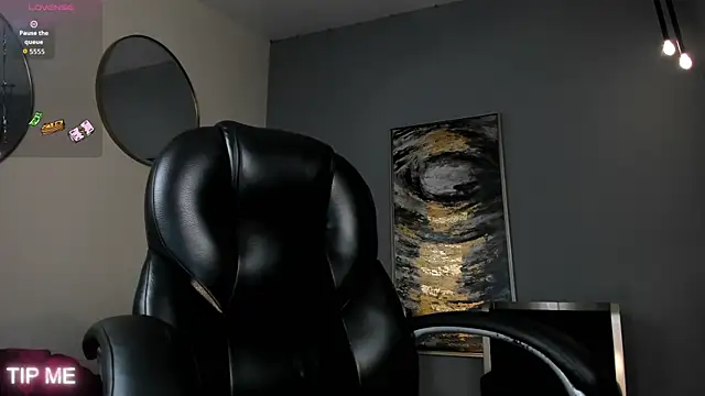SophieBarnett online show from May 14, 12:18 am