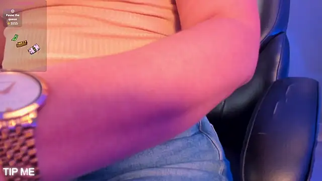 SophieBarnett online show from May 14, 11:24 pm