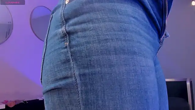 SophieBarnett online show from September 10, 1:04 am