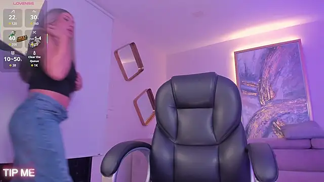 SophieBarnett online show from January 16, 11:42 pm