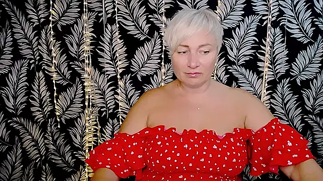 Snapshot of Olivia_playful chatting on October 7, 11:22 am Olivia playful online show from October 7, 11:22 am