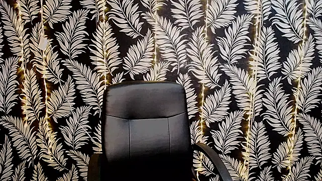 Snapshot of Olivia_playful chatting on March 6, 3:24 pm Olivia playful online show from March 6, 3:24 pm