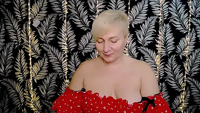 Snapshot of Olivia_playful chatting on February 27, 3:37 pm Olivia playful online show from February 27, 3:37 pm