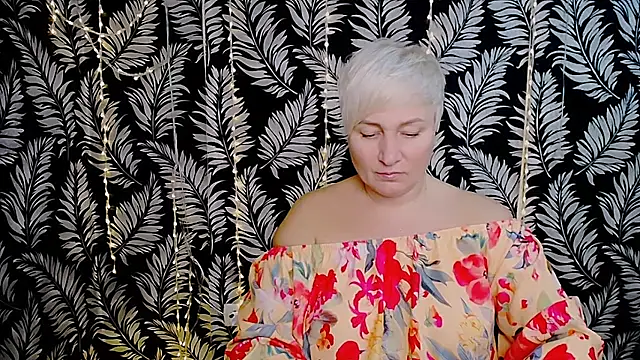 Snapshot of Olivia_playful chatting on November 28, 11:21 am Olivia playful online show from November 28, 11:21 am