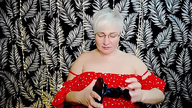 Olivia playful online show from June 7, 10:09 am