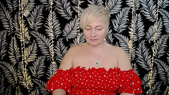 Snapshot of Olivia_playful chatting on February 13, 3:14 pm Olivia playful online show from February 13, 3:14 pm