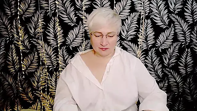 Olivia playful online show from May 17, 10:04 am