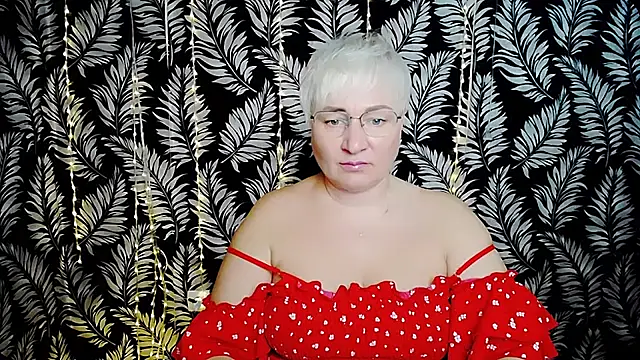 Olivia playful online show from July 11, 10:15 am