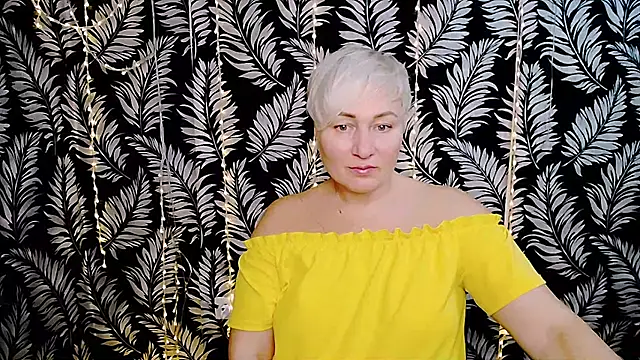 Snapshot of Olivia_playful chatting on December 4, 12:04 pm Olivia playful online show from December 4, 12:04 pm