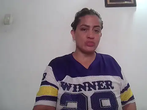 kitybigboobsx online show from May 30, 4:34 pm