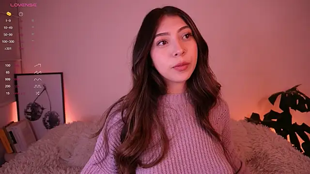 Snapshot of annie24_evans chatting on January 20, 11:21 pm annie24 evans online show from January 20, 11:21 pm