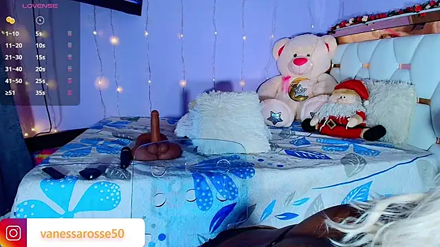 Julieth Rossi online show from November 28, 4:12 am