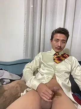 Snapshot of Satinshirt1992 chatting on December 16, 3:49 pm Satinshirt1992 online show from December 16, 3:49 pm