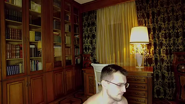 Friend12321 online show from November 23, 9:58 pm