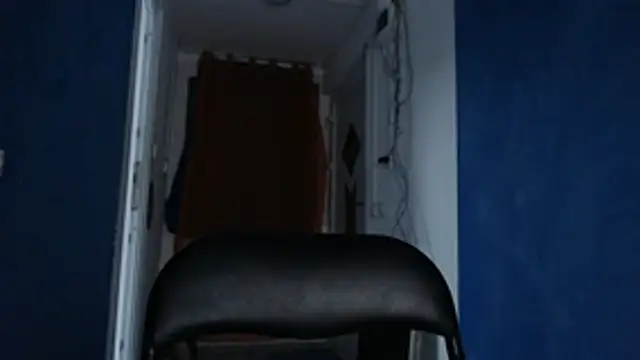 Snapshot of alex_blu chatting on July 15, 11:34 pm alex blu online show from July 15, 11:34 pm