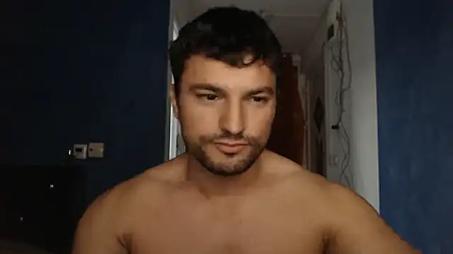 Snapshot of alex_blu chatting on July 12, 12:11 am alex blu online show from July 12, 12:11 am